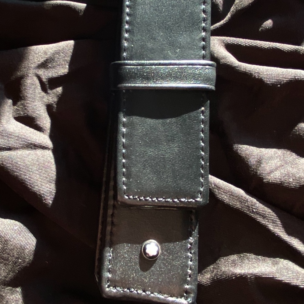 50% off MONTBLANC LEATHER Meisterstück1 PEN POUCH